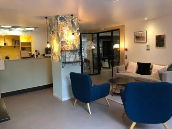 Hôtel Europole - Lobi