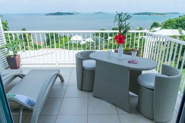 Hôtel Frégate Bleue - Dış Mekan