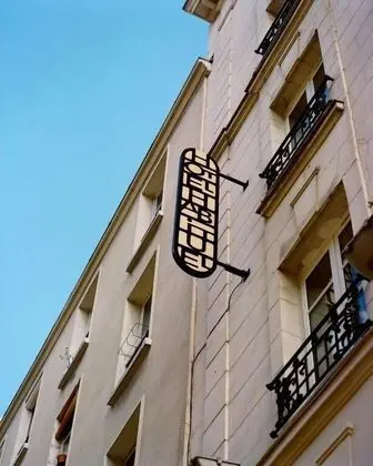 Hôtel Habituel - Dış Mekan