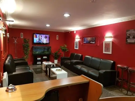 Hôtel Holiday Lyon Est - Lobi