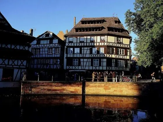 Hôtel ibis Strasbourg Centre Petite France