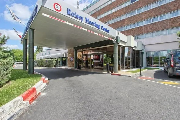 Hôtel Inn Paris CDG Airport - Dış Mekan