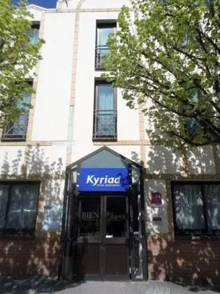 Hôtel Kyriad Paris Bezons - La Défense - Dış Mekan