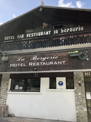Hôtel La Bergerie - Dış Mekan