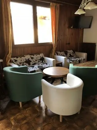 Hôtel La Bergerie - Lobi
