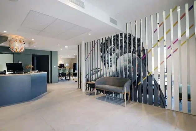 Hôtel la Capelle - Lobi