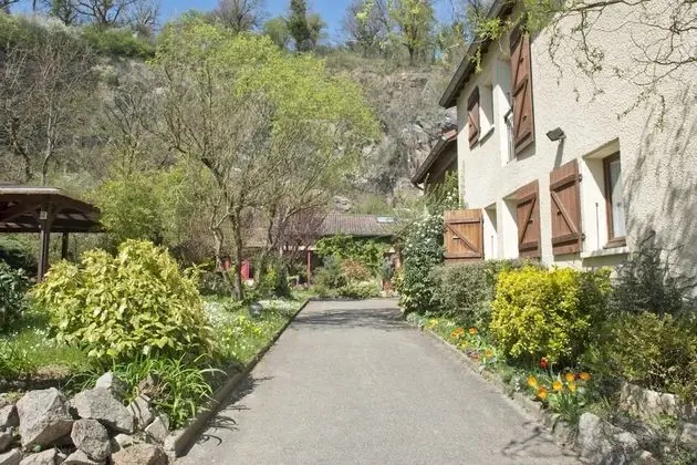 Hôtel La Cascade - Dış Mekan