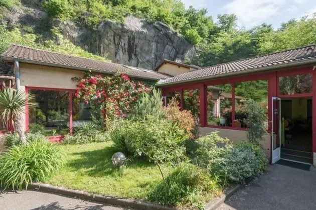 Hôtel La Cascade - Dış Mekan