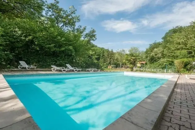 Hôtel La Cascade - Havuz