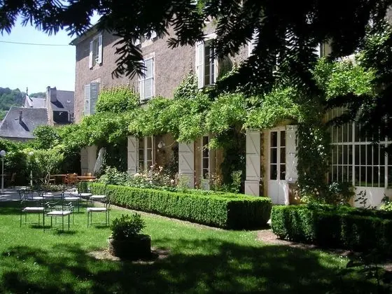Hôtel La Roseraie