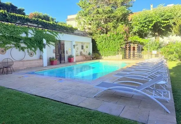 Hôtel La Suite - Dış Mekan