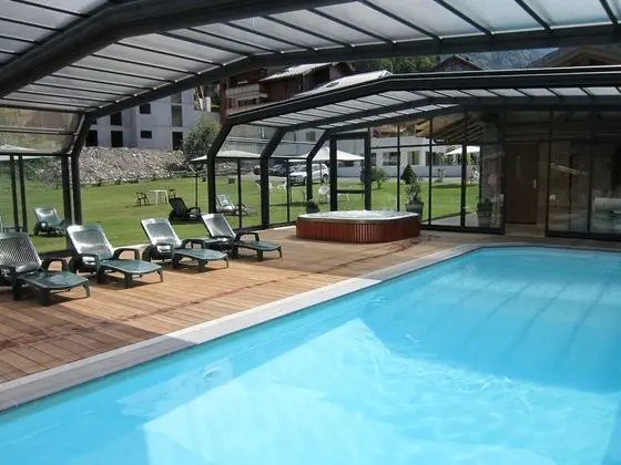 Hôtel Le Gai Soleil - Havuz