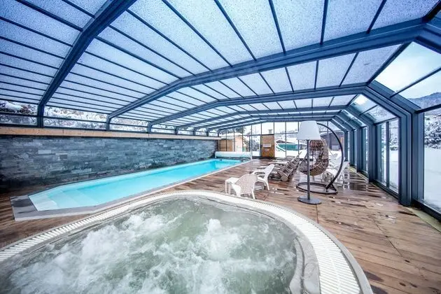 Hôtel Le Gai Soleil - Havuz