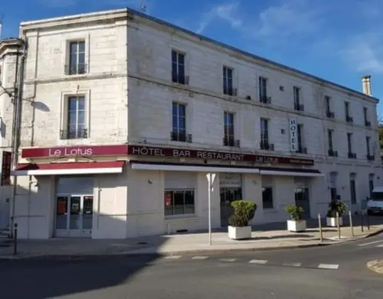 Hôtel Le Lotus - Dış Mekan