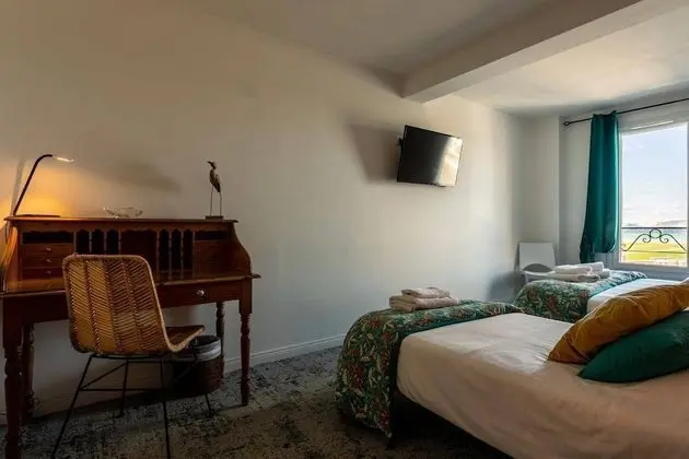 Hôtel Le Mistral - Oda Manzaraları