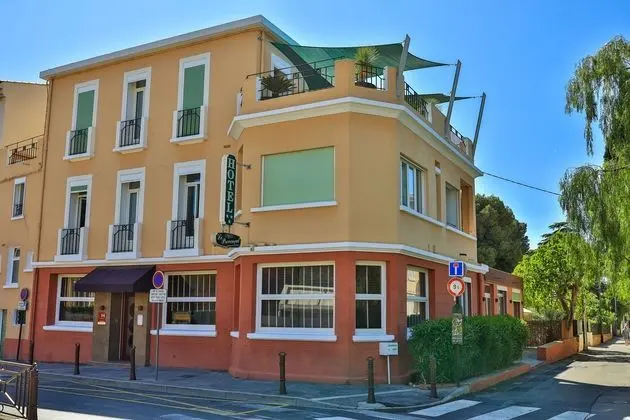 Hôtel Le Provençal - Dış Mekan