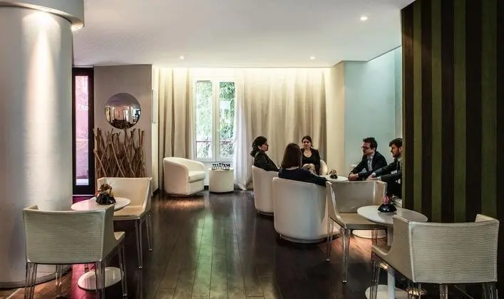 Hôtel Le Quartier Bercy Square - Genel