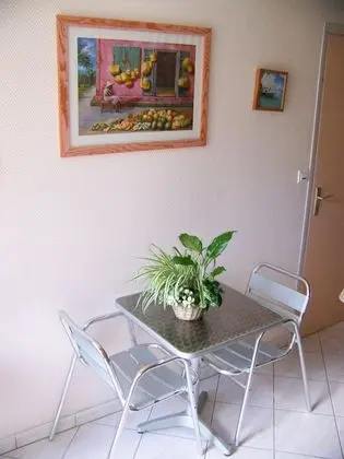 Hôtel Le Relais de Jarnac Champagne - Lobi