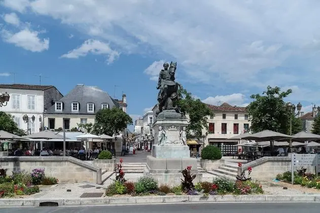 Hôtel Le Valois, Cognac - Dış Mekan