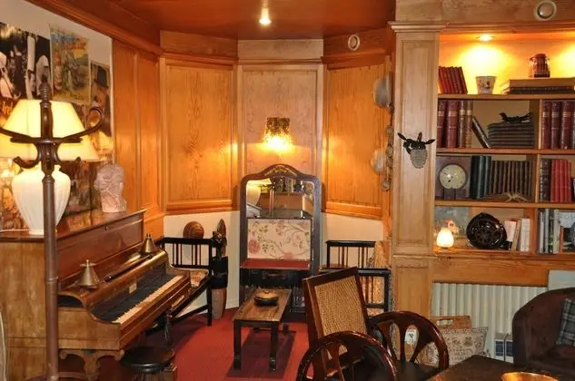 Hôtel Le Vieux Carré - İç Mekan