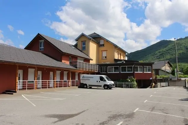 Hôtel les Ailes - Dış Mekan