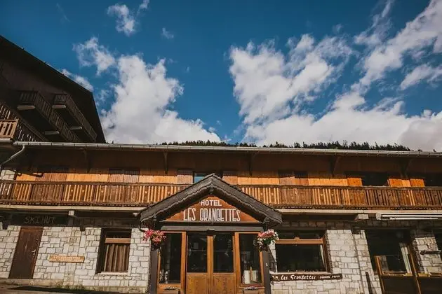 Hôtel Les Grangettes - Dış Mekan