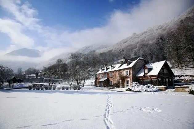 Hôtel  Location  de Vacances Domaine de Ramonjuan