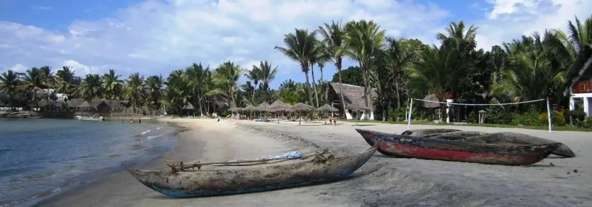 Hôtel Lodge La Pirogue Mahambo - Plaj