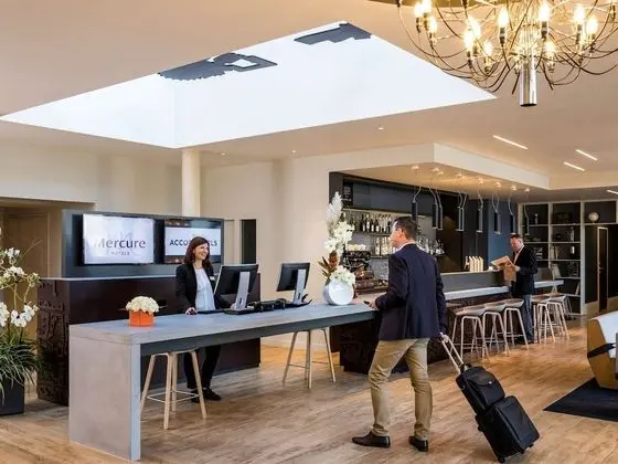 Hôtel Mercure Beauvais Centre Cathédrale - Lobi