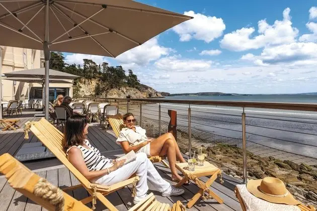 Hôtel Morgat Le Grand Hôtel De La Mer - Dış Mekan