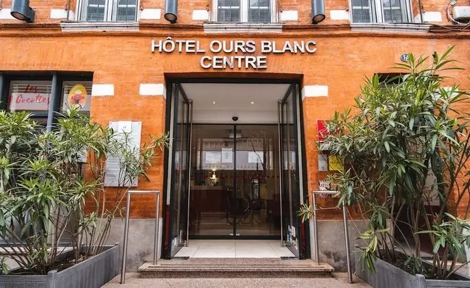 Hôtel Ours Blanc Centre - Dış Mekan