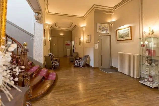 Hôtel Regina - İç Mekan