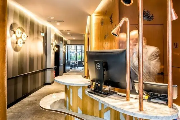 Hôtel Restaurant Au Bœuf Couronné - Lobi