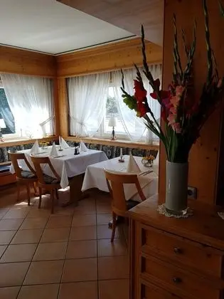 Hôtel Restaurant Baumgartner - İç Mekan
