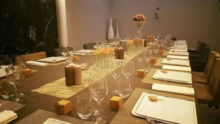 Hôtel Restaurant Besson La Taverne - Yerinde Yemek
