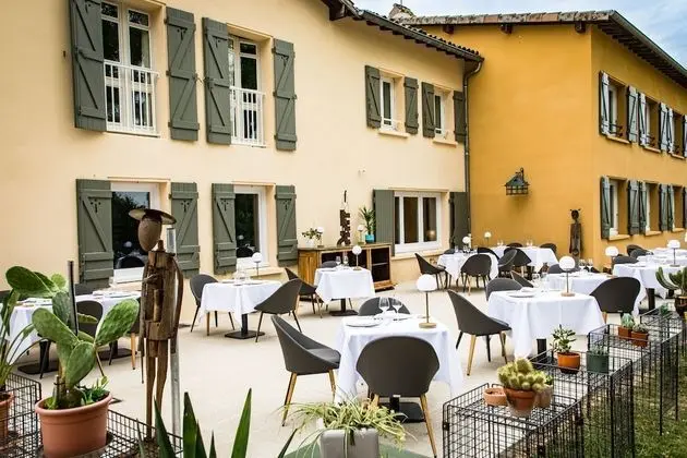 Hôtel Restaurant Gastronomique La Huchette - Yerinde Yemek
