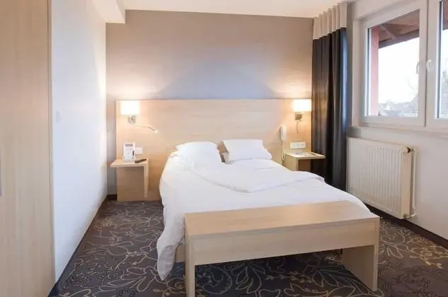 Hôtel Restaurant la Charrue