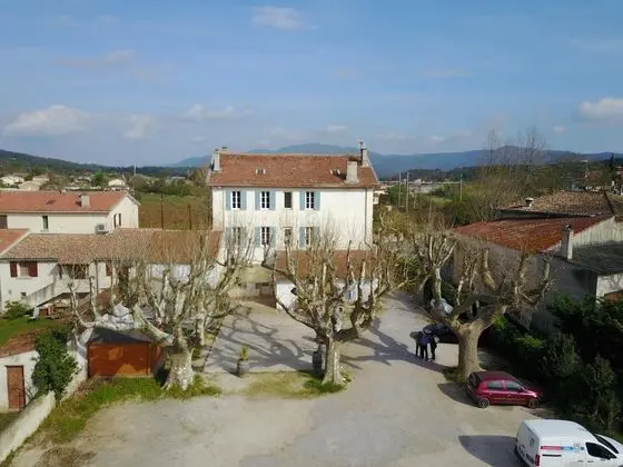 Hôtel Restaurant Le Castel Fleuri - Dış Mekan