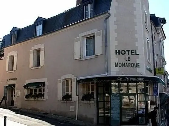Hôtel-Restaurant Le Monarque - Dış Mekan
