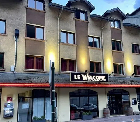 Hôtel Restaurant le Welcome - Dış Mekan