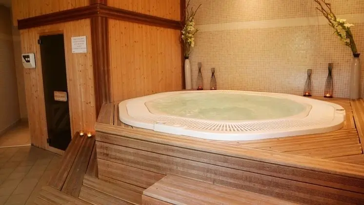 Hôtel Restaurant L'Hotan - Spa