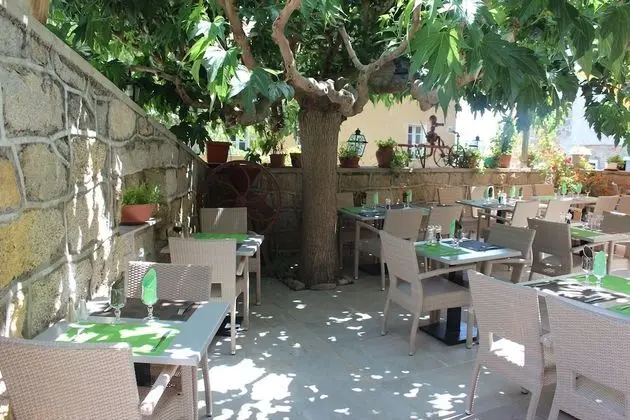 Hôtel Restaurant U Santa Maria