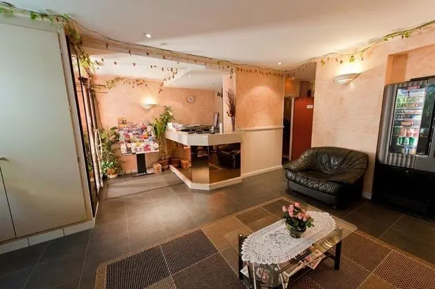 Hôtel Royal Bergère - Lobi