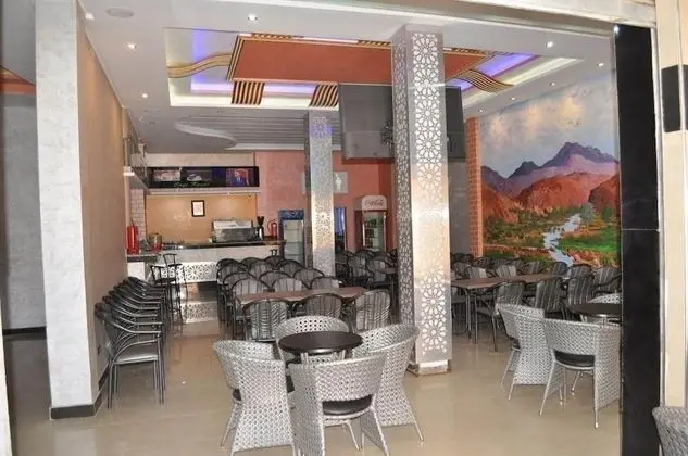 Hôtel Royal - Yerinde Yemek