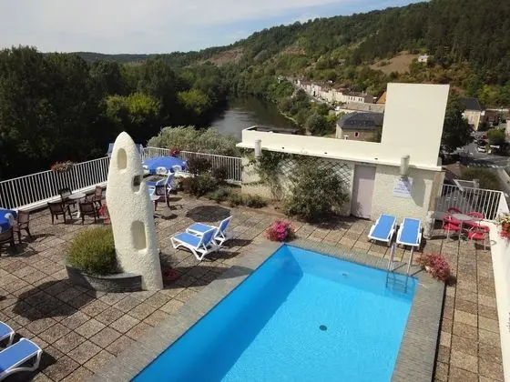 Hôtel Royal Vézère - Dış Mekan