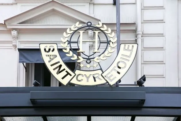 Hôtel Saint Cyr Etoile