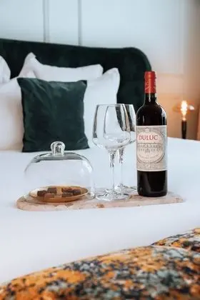 Hôtel Singulier Bordeaux - Yerinde Yemek