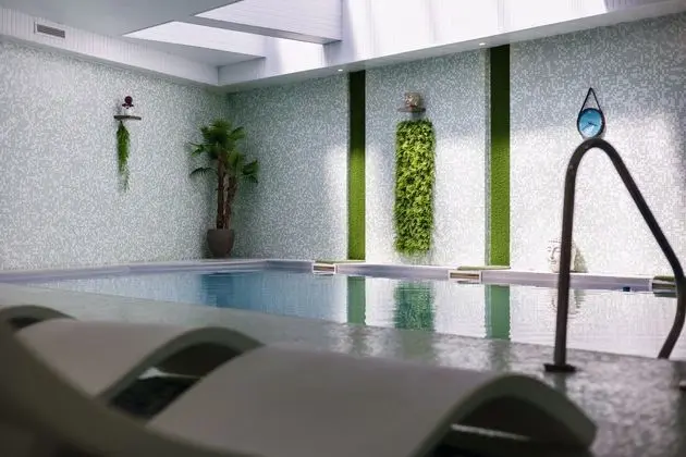 Hôtel & Spa du Château - Havuz