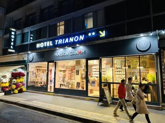 HÔTEL TRIANON