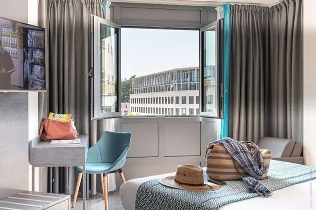 Hôtel Versailles Chantiers - Öne Çıkan Resim